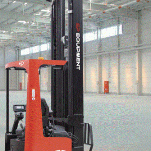 CQD20L MONTACARGAS ELÉCTRICO HOMBRE SENTADO CAPACIDAD 2 TON. a 9 MTS.